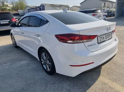 Hyundai Avante 2018, 114000 км, за 10800000 KRW - фото 5