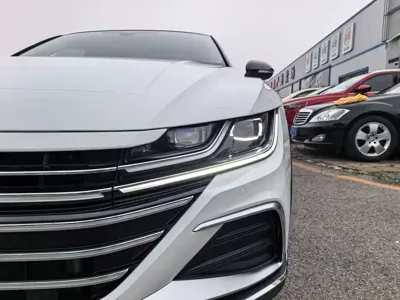Volkswagen CC 2023, 60000 км, за 147900 CNY - фото 6
