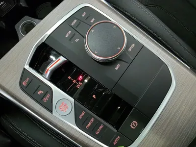 BMW 3-Series 2025, 7500 км, за 39000000 KRW - фото 9