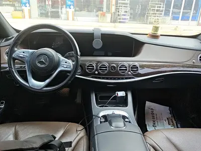 Mercedes-Benz S-Class 2020, 127200 км, за 310900 CNY - фото 12