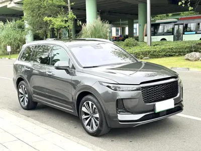 Li Auto Li ONE 2021, 60000 км, за 95900 CNY