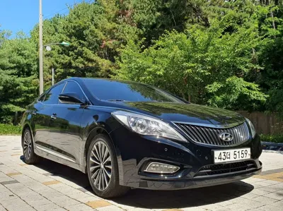 Hyundai Grandeur 2014, 119276 км, за 7900000 KRW