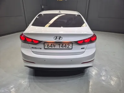 Hyundai Avante 2016, 128182 км, за 9700000 KRW