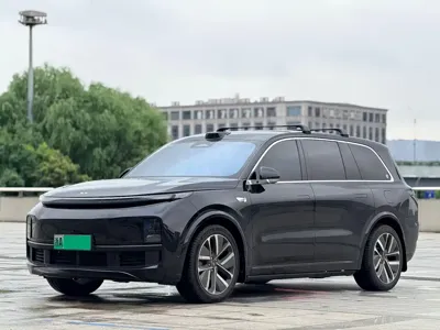 Li Auto Li L9 · 2023 год