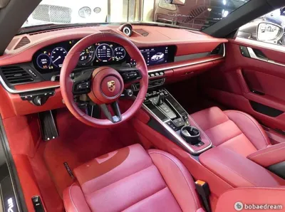 Porsche 911 2023, 2700 км, за 235000000 KRW