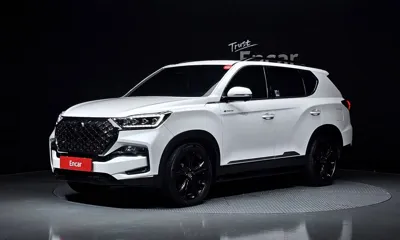 KG_Mobility_Ssangyong Rexton · 2022 год