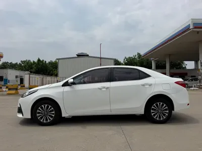 Toyota Corolla 2019, 64000 км, за 41800 CNY - фото 5