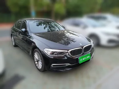 BMW 5 Series 2020, 105100 км, за 174361.11 CNY - фото 3