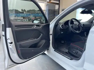 Audi A3 2018, 70000 км, за 69800 CNY - фото 5