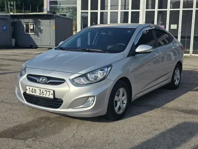 Hyundai Accent · 2011 год
