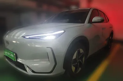 Geely Galaxy E5 · 2024 год