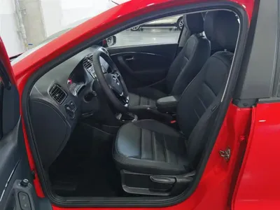 Volkswagen Polo 2018, 22100 км, за 37800 CNY - фото 10