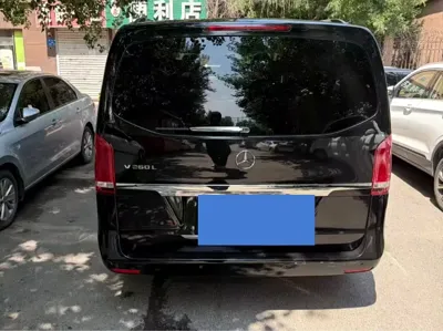 Mercedes-Benz V-Class 2018, 163000 км, за 124800 CNY - фото 7