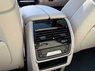 BMW X5 2026, 5013 км, за 159000000 KRW - фото 20