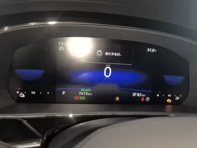 Volkswagen 帕萨特插电混动 2025, 7500 км, за 126100 CNY - фото 12