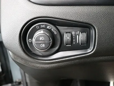Jeep Renegade 2017, 53279 км, за 10790000 KRW - фото 11