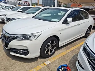 Honda Accord · 2017 год