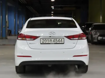 Hyundai Avante 2018, 127879 км, за 9200000 KRW
