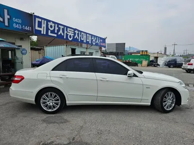 Mercedes-Benz E-Class 2012, 127000 км, за 7800000 KRW