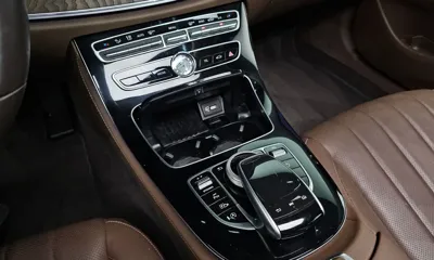 Mercedes-Benz E-Class 2019, 113862 км, за 24000000 KRW - фото 9