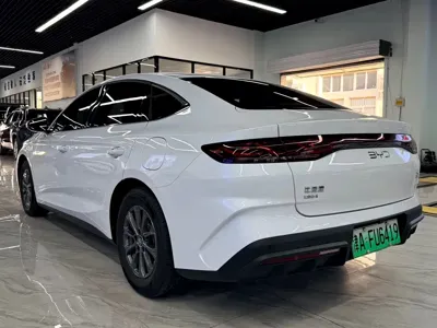 BYD Qin L 2024, 9000 км, за 66800 CNY