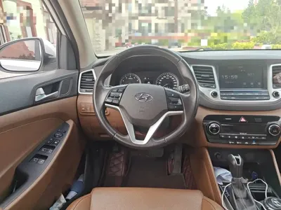 Hyundai Tucson 2016, 116300 км, за 37200 CNY