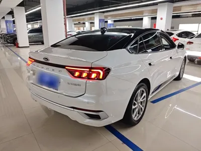Ford Mondeo 2022, 38900 км, за 113811.67 CNY - фото 6
