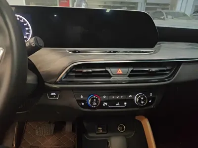 Buick GL6 2022, 47500 км, за 68100 CNY - фото 9