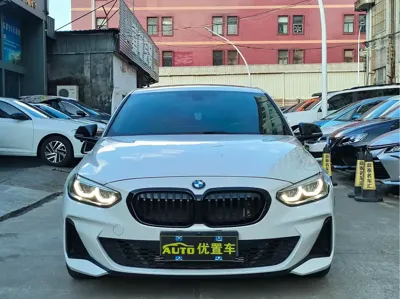 BMW 1 Series 2023, 16000 км, за 96800 CNY