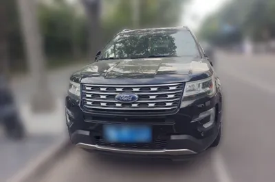 Ford Explorer 2017, 101000 км, за 90280.1 CNY