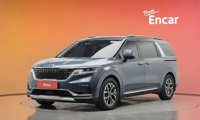Kia Canival · 2021 год