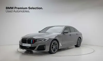 BMW 5-Series · 2022 год