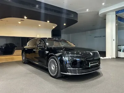 尊界 尊界S800 2025, 4000 км, за 595800 CNY