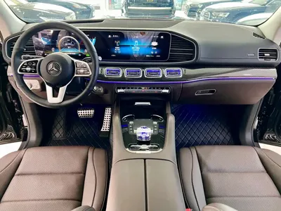 Mercedes-Benz GLS 2021, 46000 км, за 615800 CNY - фото 9