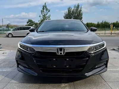 Honda Accord 2020, 130000 км, за 76600 CNY