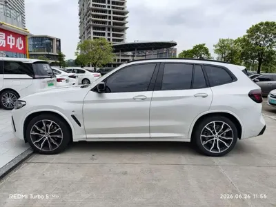 BMW X3 2021, 81300 км, за 165799 CNY