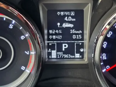 KG_Mobility_Ssangyong TIBOLI 2015, 177800 км, за 6500000 KRW - фото 8