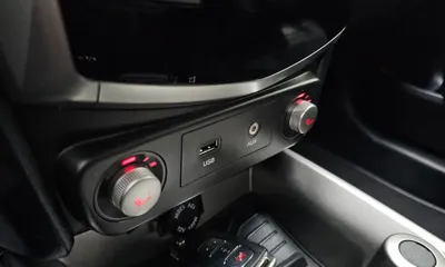 KG_Mobility_Ssangyong TIBOLI 2016, 133479 км, за 6550000 KRW - фото 19