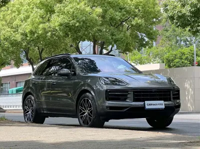 Porsche Cayenne 2025, 8000 км, за 698000 CNY - фото 3