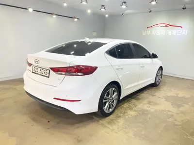 Hyundai Avante 2018, 77783 км, за 9300000 KRW