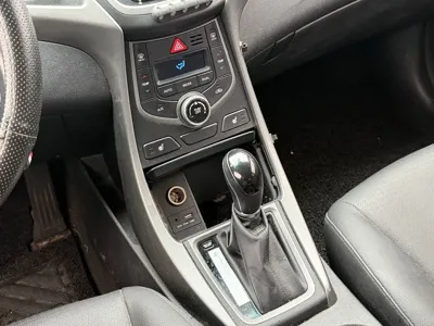 Hyundai Avante 2015, 143868 км, за 3900000 KRW - фото 13
