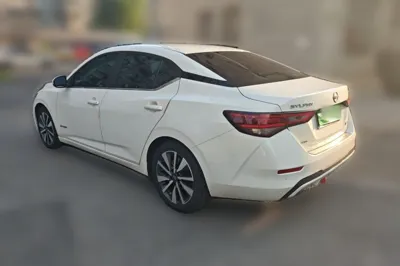 Nissan Sylphy 2022, 66800 км, за 65744.5 CNY