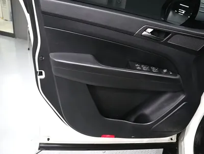 KG_Mobility_Ssangyong Rexton 2023, 72808 км, за 21600000 KRW - фото 8