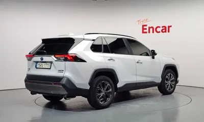Toyota RAV4 2024, 17502 км, за 40900000 KRW