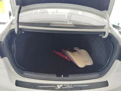 Hyundai Elantra 2016, 128200 км, за 25000 CNY