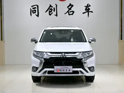 Mitsubishi Outlander 2021, 69000 км, за 69000 CNY