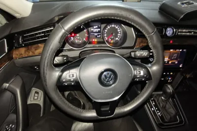 Volkswagen Magotan 2019, 120500 км, за 71471.78 CNY - фото 10