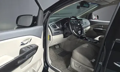 Kia Canival 2019, 71571 км, за 19700000 KRW - фото 10