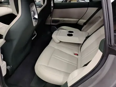 Xiaomi 小米YU7 2025, 11500 км, за 275100 CNY - фото 17