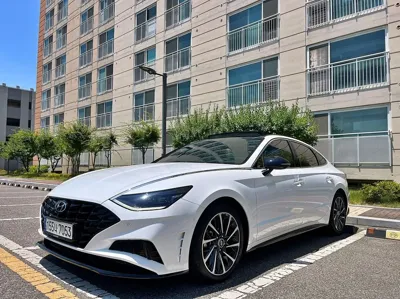 Hyundai Sonata 2022, 52824 км, за 22700000 KRW